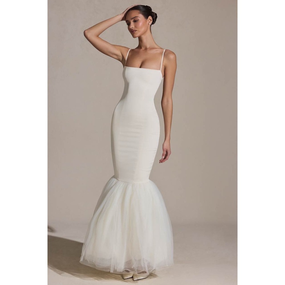 Oh Polly Adelpha Tulle Hem Fishtail Gown Ivory Size 6 NWT